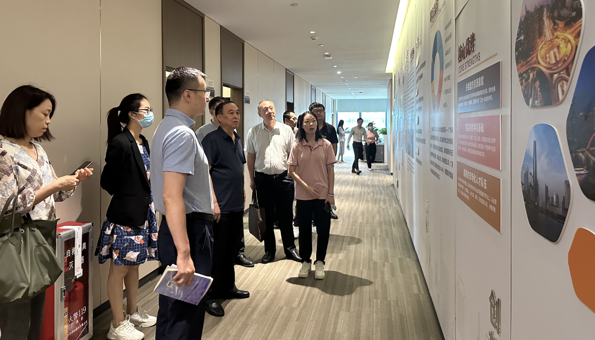 國信小貸赴粵普再貸、盈峰普惠調(diào)研交流